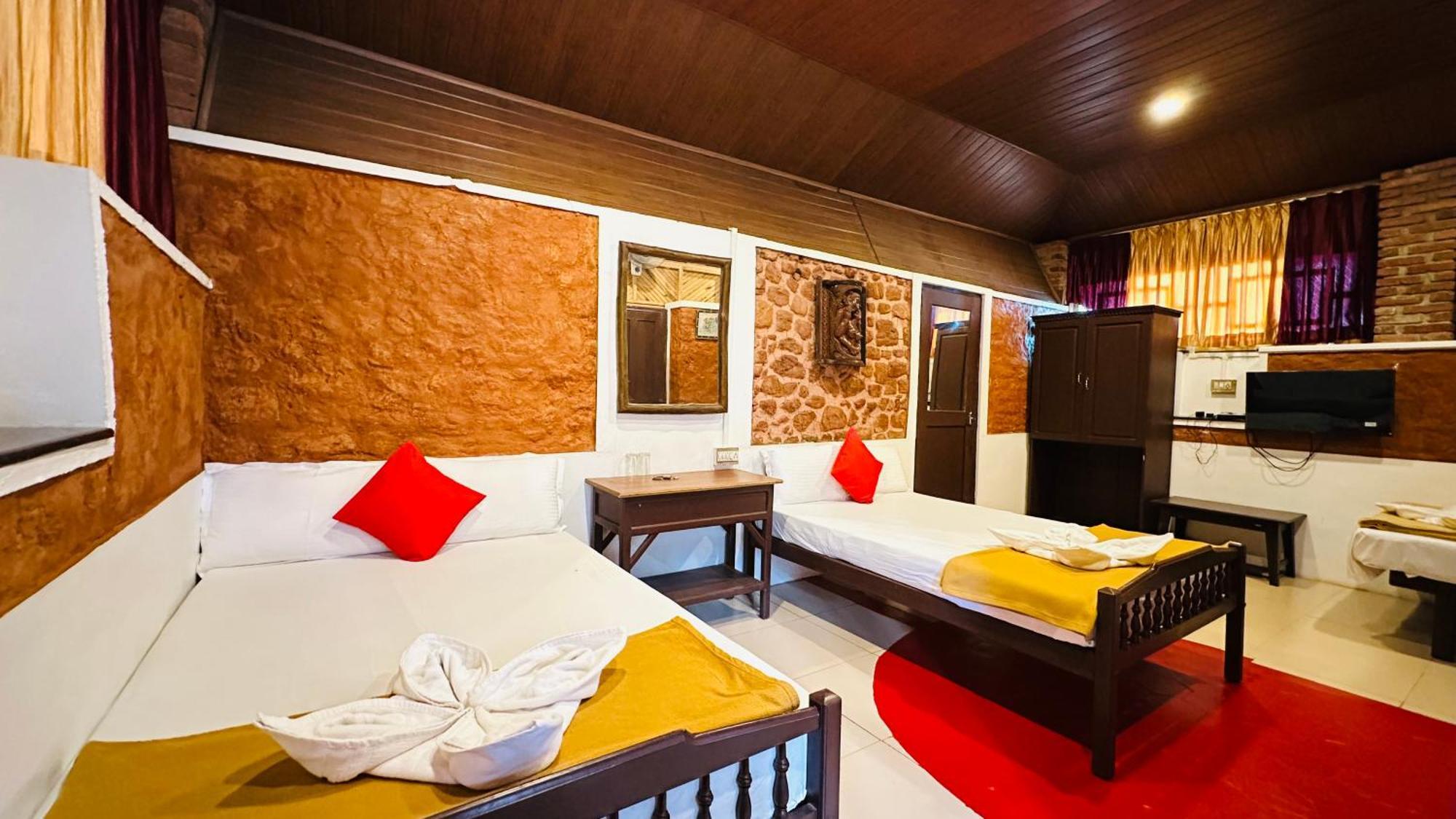 Wild Elephant Resort Kallar Vattiyar Exteriör bild